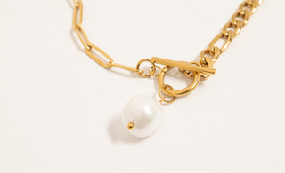 Freshwater Pearls Jewelry Guide