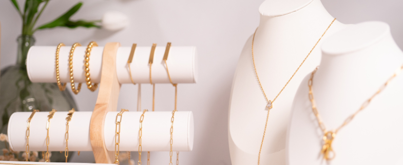 How to Buy Jewelry Wholesale and Sell Retail