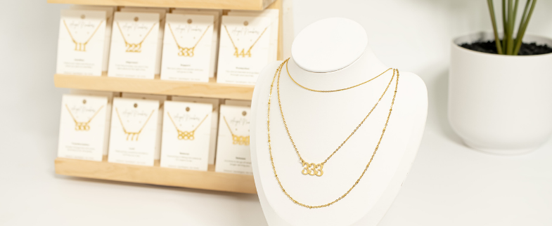 Selling Jewelry at Fall & Winter Festivals & Markets