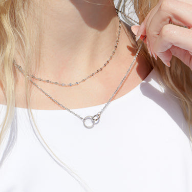 18K Gold PVD Stainless Steel Intertwined Rings Necklace / CHN0078