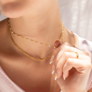 Confetti White Chain Necklace