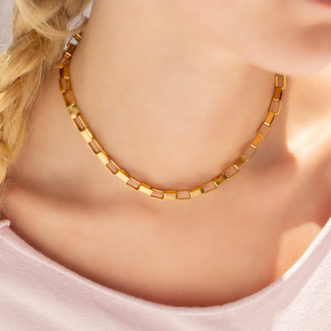 Thick Paperclip Chain