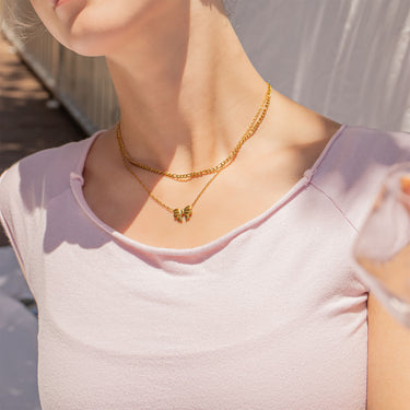 Bow Pendant Necklace