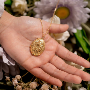 Textured Oval Locket Lifestyle