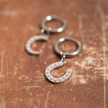 18K Gold PVD Stainless Steel Pearl Horseshoe Charm