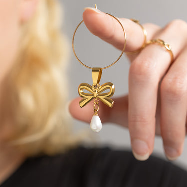 Freshwater Pearl Bow Charm