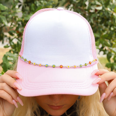 Multi-Colored Daisy Trucker Hat Chain
