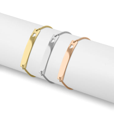 Box chain bracelet with horizontal bar charm with heart engraving