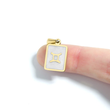 Zodiac Card Pendant Scale
