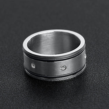 CZ Stones With Rubber Accents Ring Lifestyle
