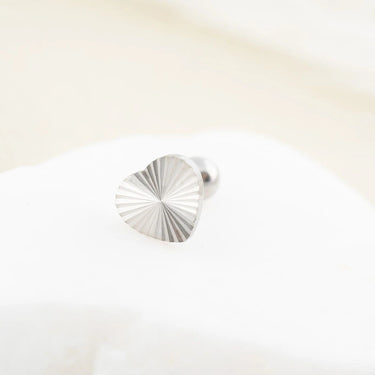 Wholesale jewelry 18K Gold PVD Stainless Steel Sunburst Heart Nose Stud - stainless studio 