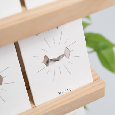 Toe Ring Display