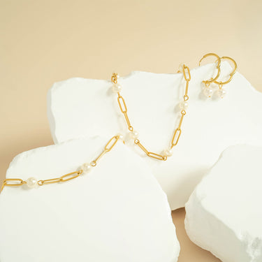 Stainless Steel Paperclip Chain and Pearl Station Necklace