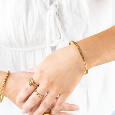 Wholesale jewelry 18K Gold PVD Never give up Engraved Bangle Bracelet- gold model