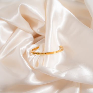 Gold / You Make a Difference Bracelet / BRJ1034