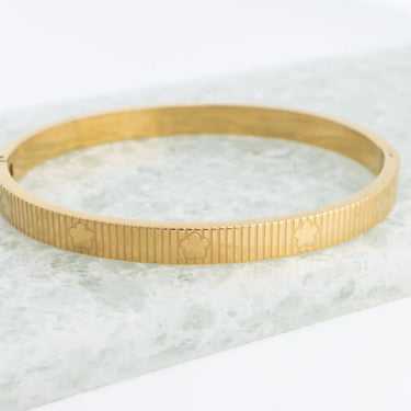 Gold Fluted Floral Bangle