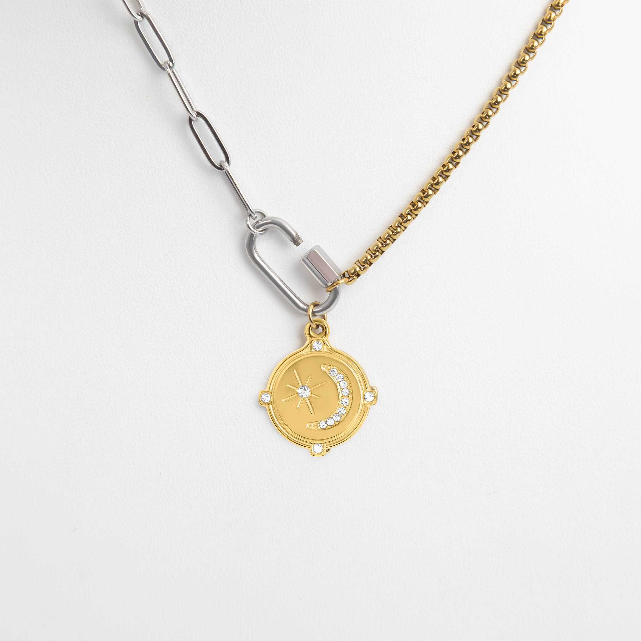 Mixed Metal Paperclip Carabiner Necklace / CHN0136 – Wholesale