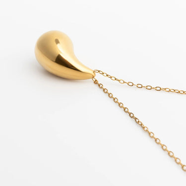 18k Gold PVD Stainless Steel Teardrop Charm Necklace- gold studio 