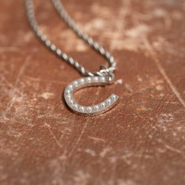 18K Gold PVD Stainless Steel Pearl Horseshoe Charm