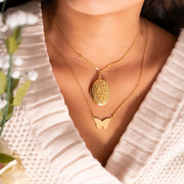 Textured Oval Locket Lifestyle