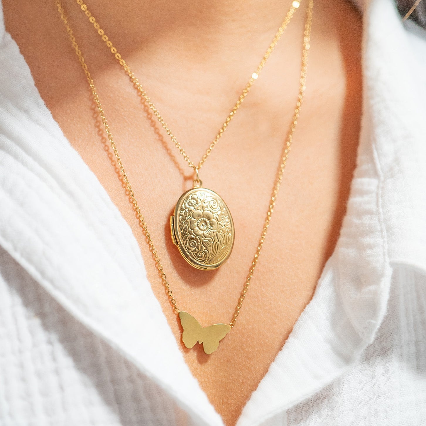 Textured Oval Locket Lifestyle