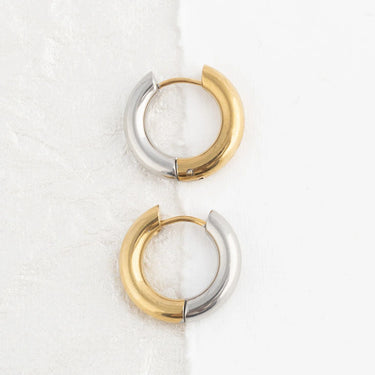 Wholesale jewelry 18K Gold PVD Stainless Steel Mixed Metal Round Huggie Earrings- studio 
