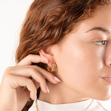 Wholesale jewelry 18K Gold PVD Stainless Steel Mixed Metal Side By Side Huggie Earrings- mixed metal model