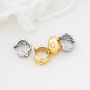 Wholesale jewelry 18K Gold PVD Stainless Steel Chunky Hoop One Stone Earring - gold and stainless studio 
