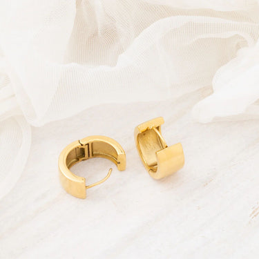 Wholesale jewelry 18K Gold PVD Stainless Steel The Duo Huggie Earring - gold studio 