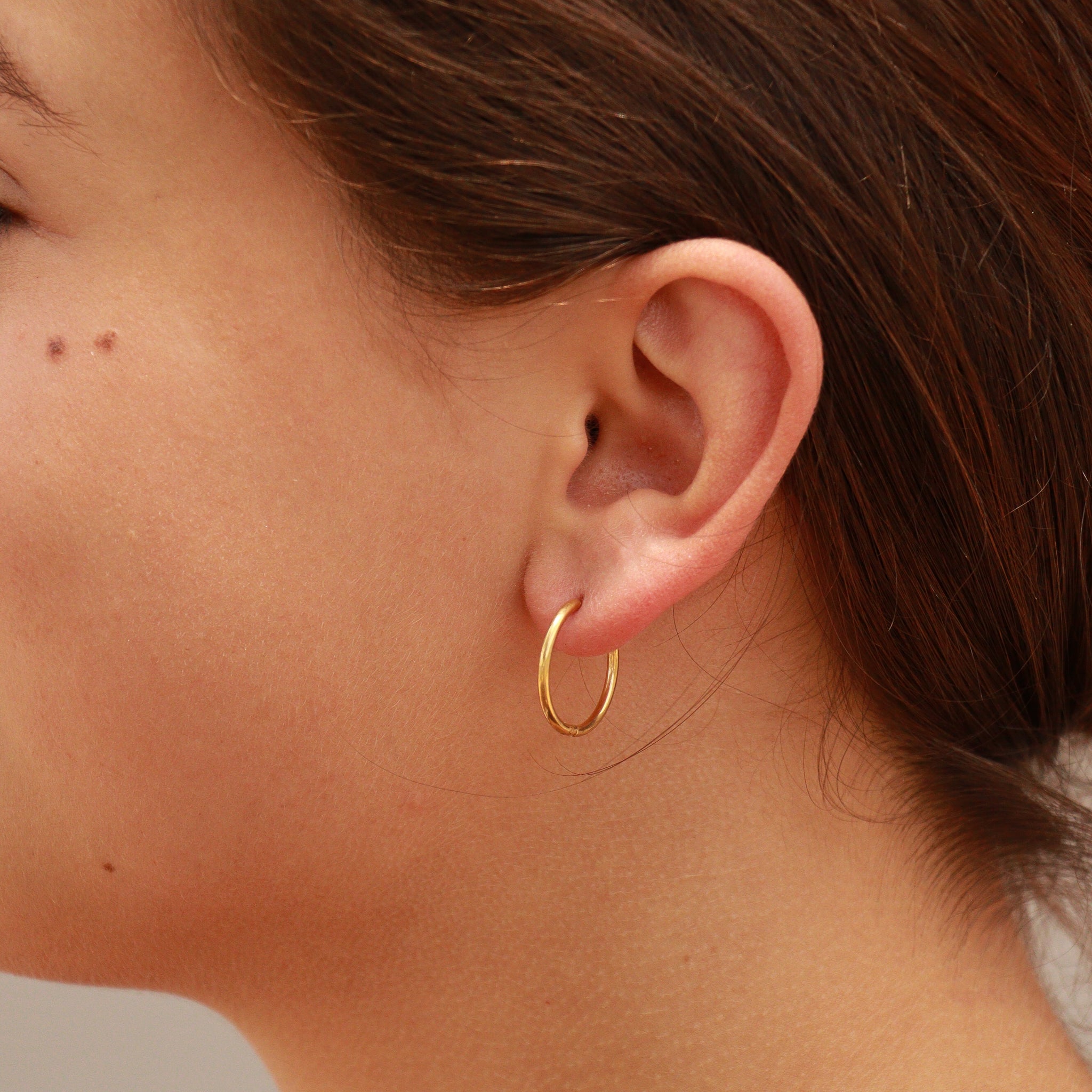 18K Gold PVD Stainless Steel Circle Huggie Hoop Earrings