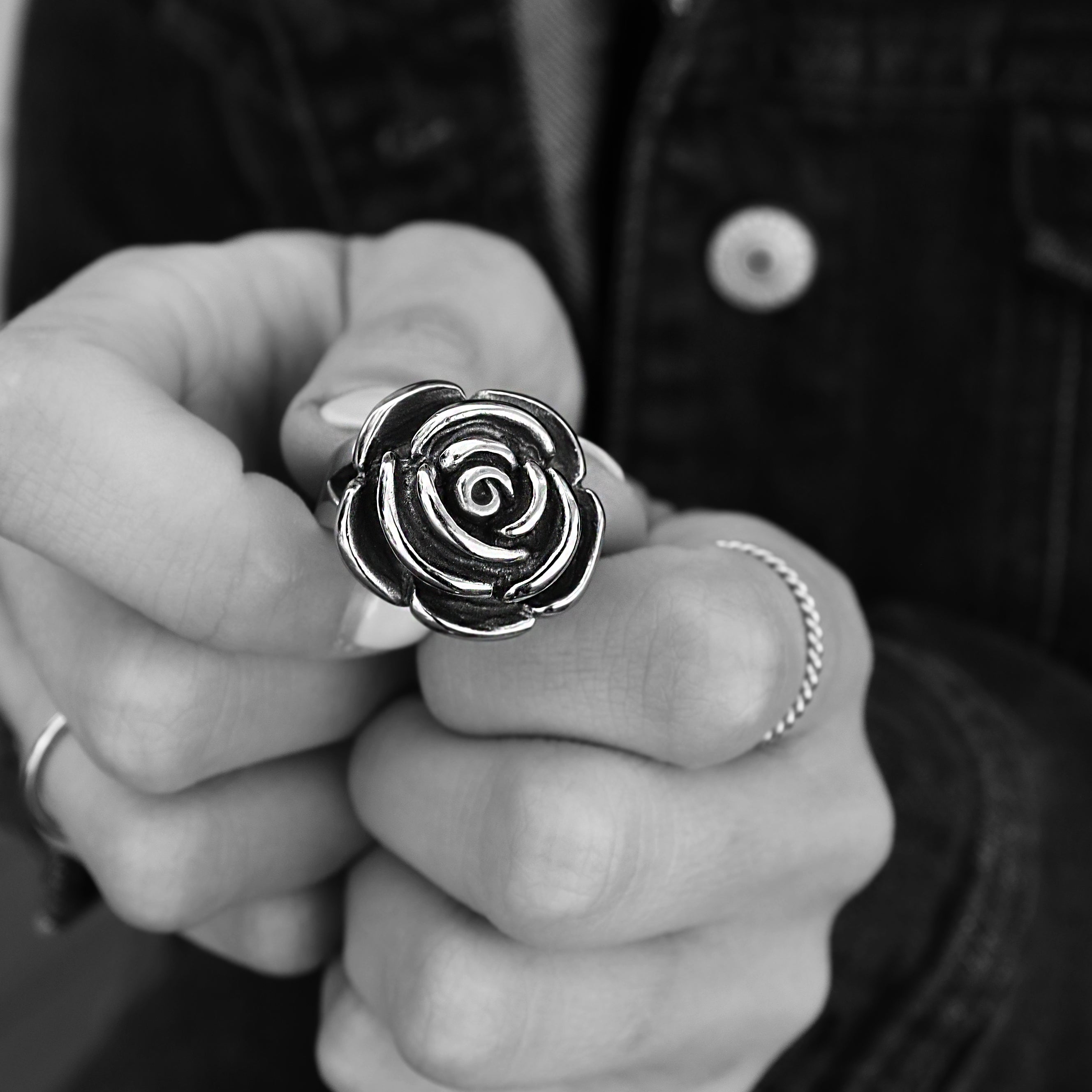 Stainless Steel Statement Rose Ring / SCR3027