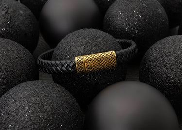 Mens Leather Metal Clasp Bracelet
