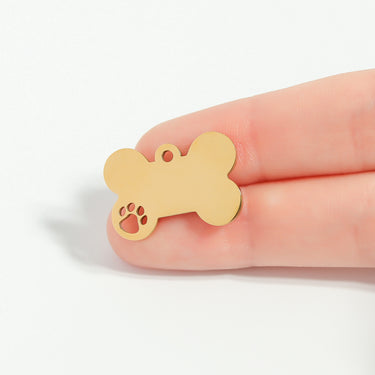 18K Gold PVD Paw Print Cutout Pet Tag Pendant scale