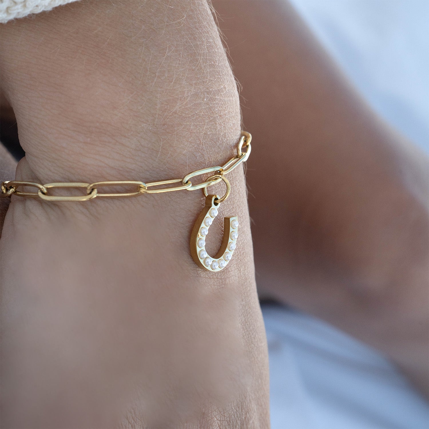 18K Gold PVD Stainless Steel Pearl Horseshoe Charm