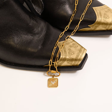 Gold / Heart Pendant / PDL0305 / Paperclip Chain
