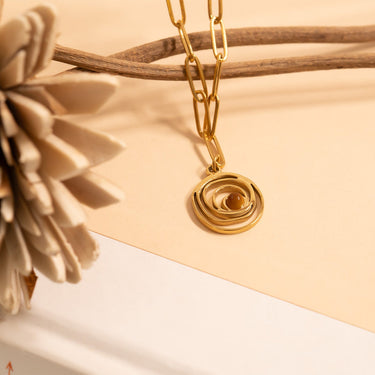 Gold / Swirl Charm / PDL0309