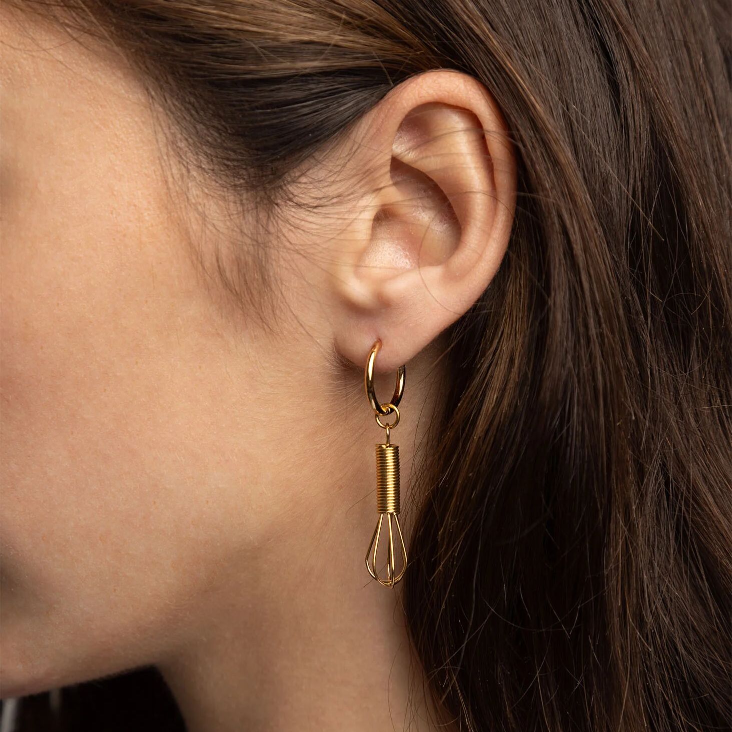 18K Gold PVD Stainless Steel Whisk Charm / PDL0394