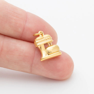 18K Gold PVD Stainless Steel Kitchen Mixer Charm- scale shot 