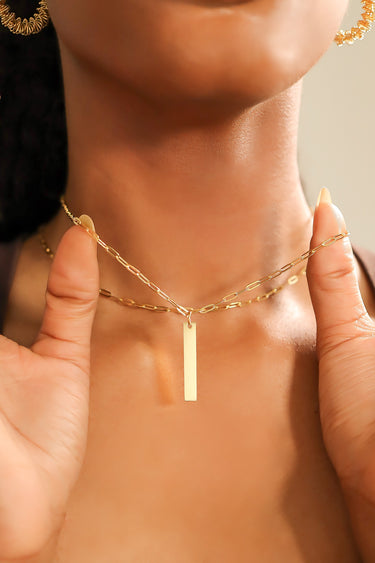 PVD en or 18 carats en acier inoxydable Pendentif vertical à la barre/SBB0020