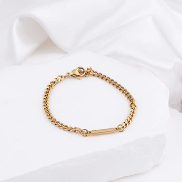 Wholesale jewelry 18K Gold PVD Stainless Steel Engravable Curb Chain Bar Bracelet- gold studio 