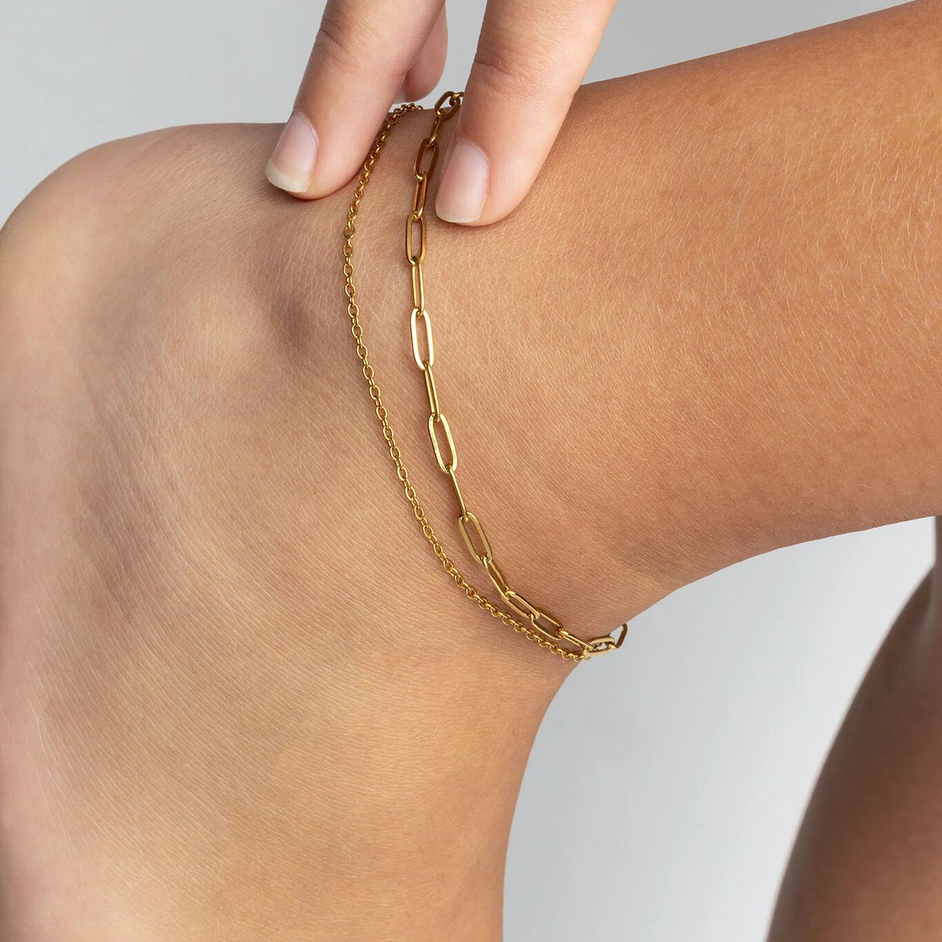 Libre de capas de acero inoxidable PVD de oro de 18K y cadena de clip de Paperclip/SBB0326