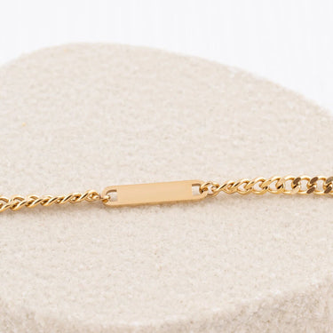 Wholesale jewelry 14K Gold Filled Plus™ Engravable Curb Chain Bar Bracelet - studio