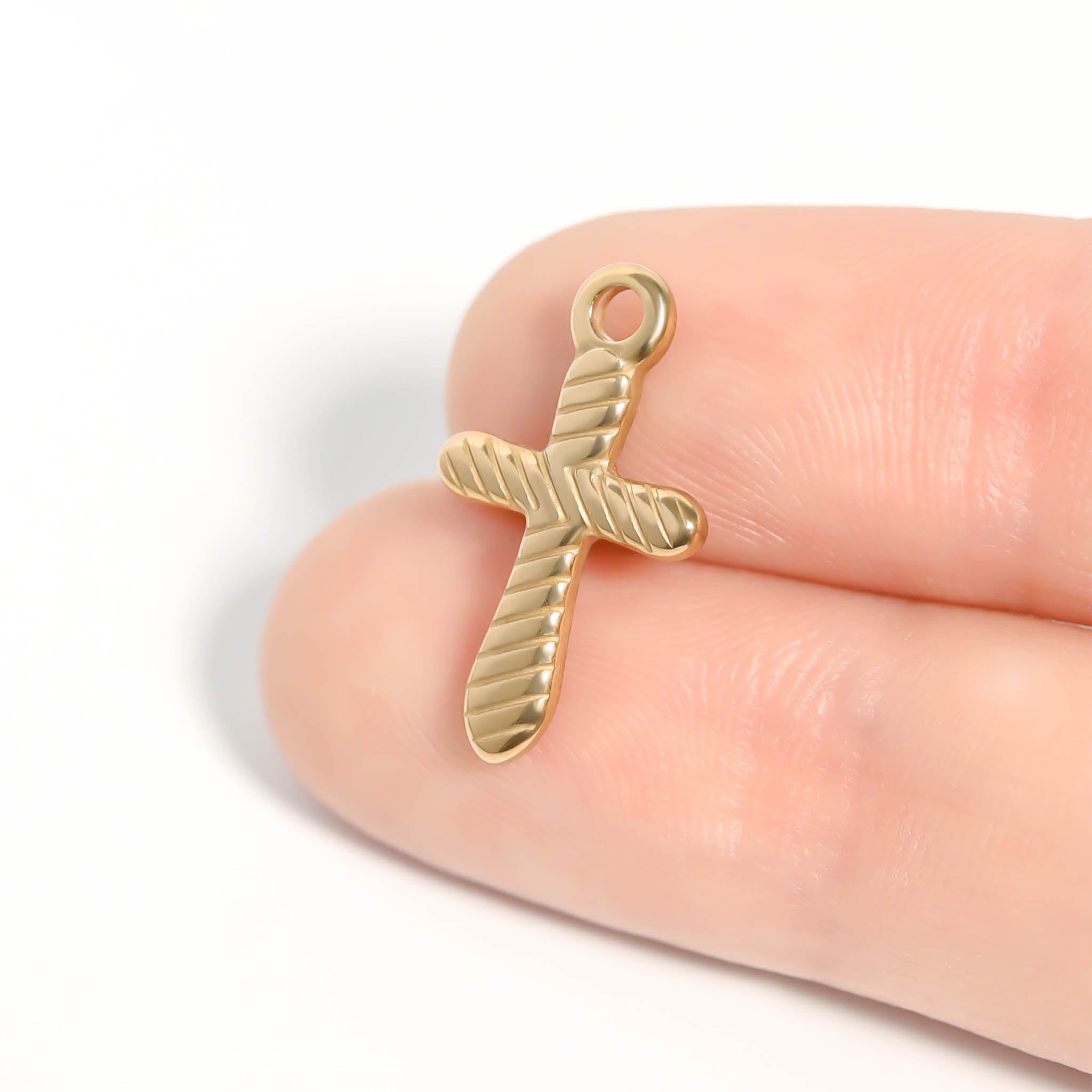 18K Gold PVD Stainless Steel Textured Cross Charm / PDL0114