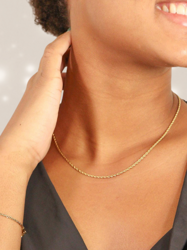 Gold necklace website discount