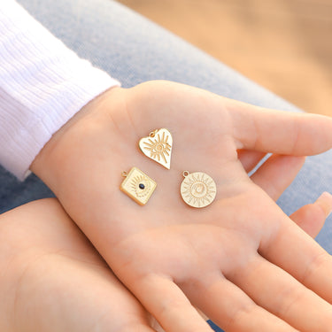 18K Gold PVD Cercle en acier inoxydable Sun Evil Eye Charm/PDL0002