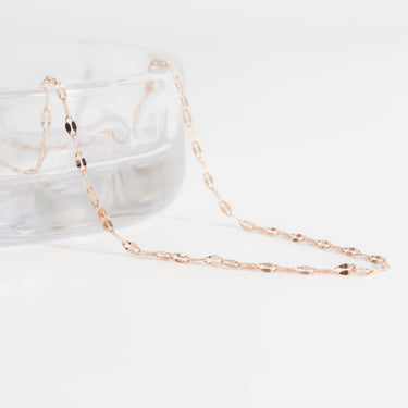 Lip Chain Necklace Lifestyle