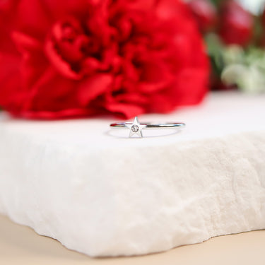 Star stacking ring