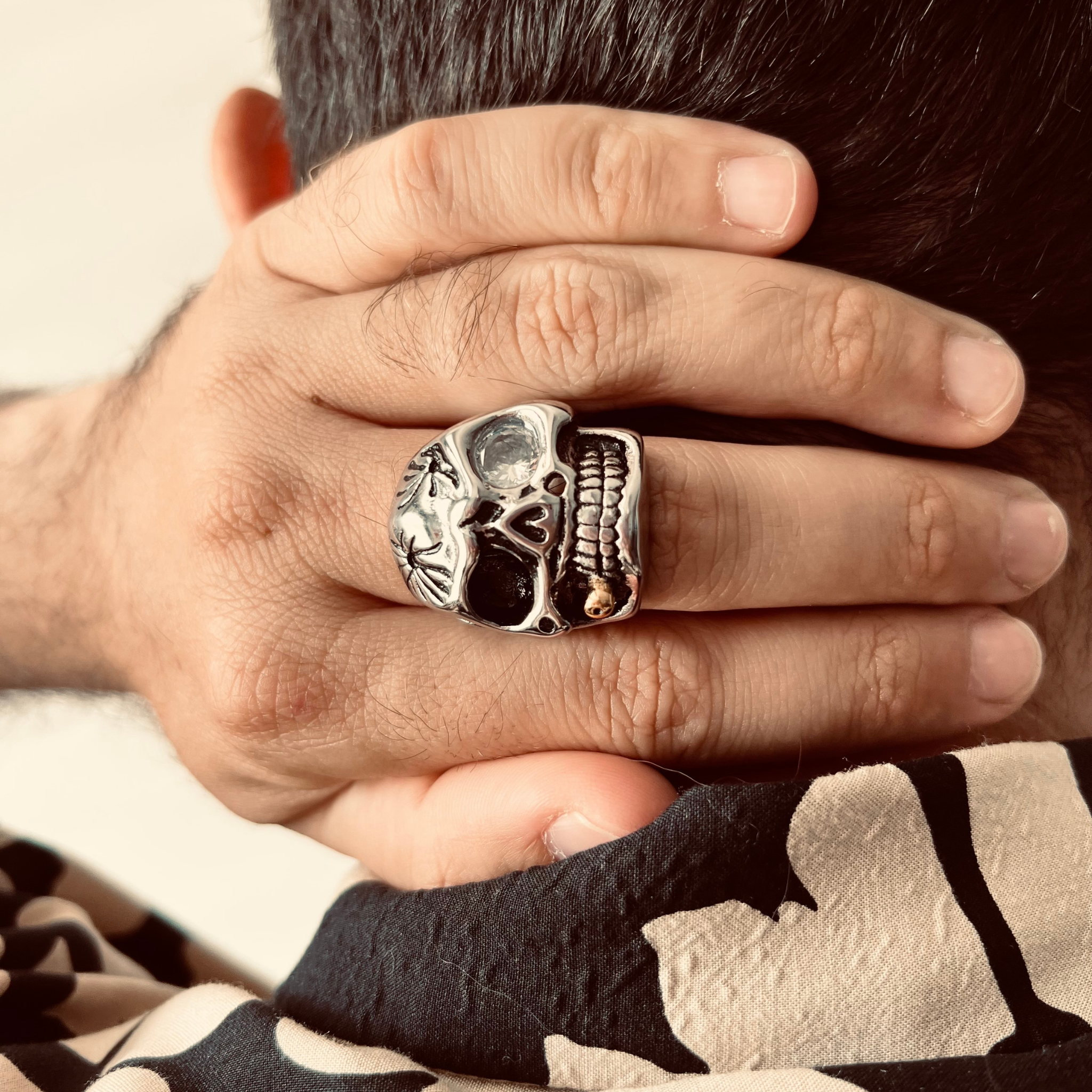 Smoking 2025 skull ring