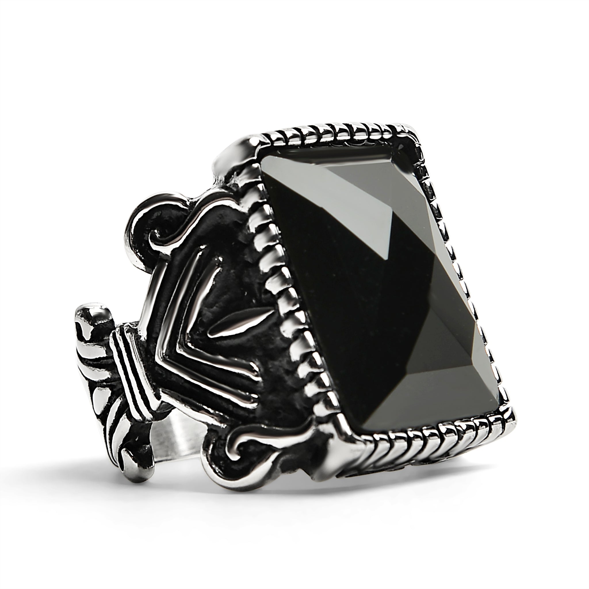 Detailed Center Black Stone Stainless Steel Ring / SCR4019