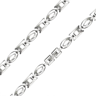 Stainless steel oval and rectangle fancy chain necklace.